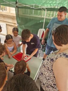 306ec937-7971-466e-8e21-f25bc35047e2